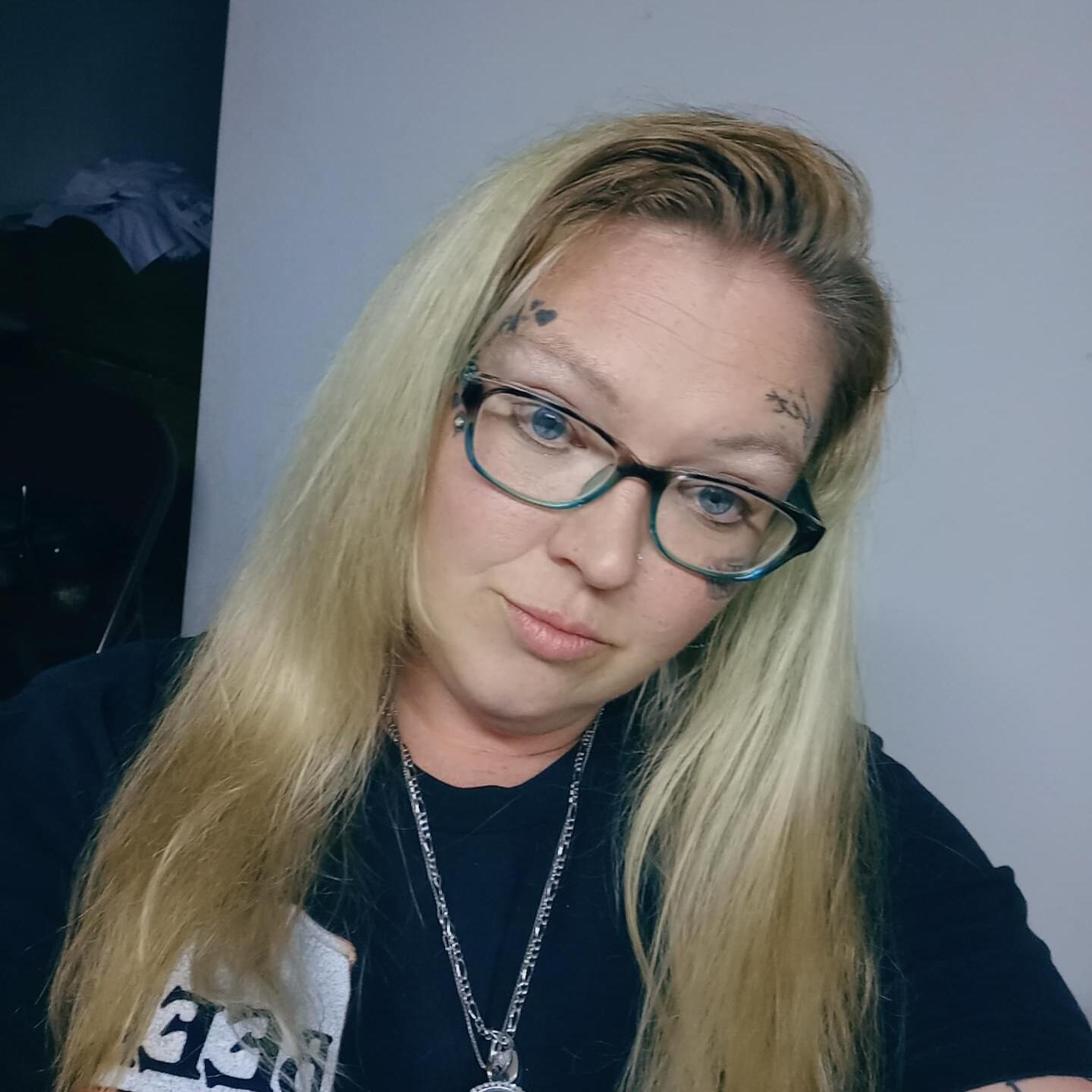 Rockford, Illinois Housekeeping Service Provider Housekeeper, House