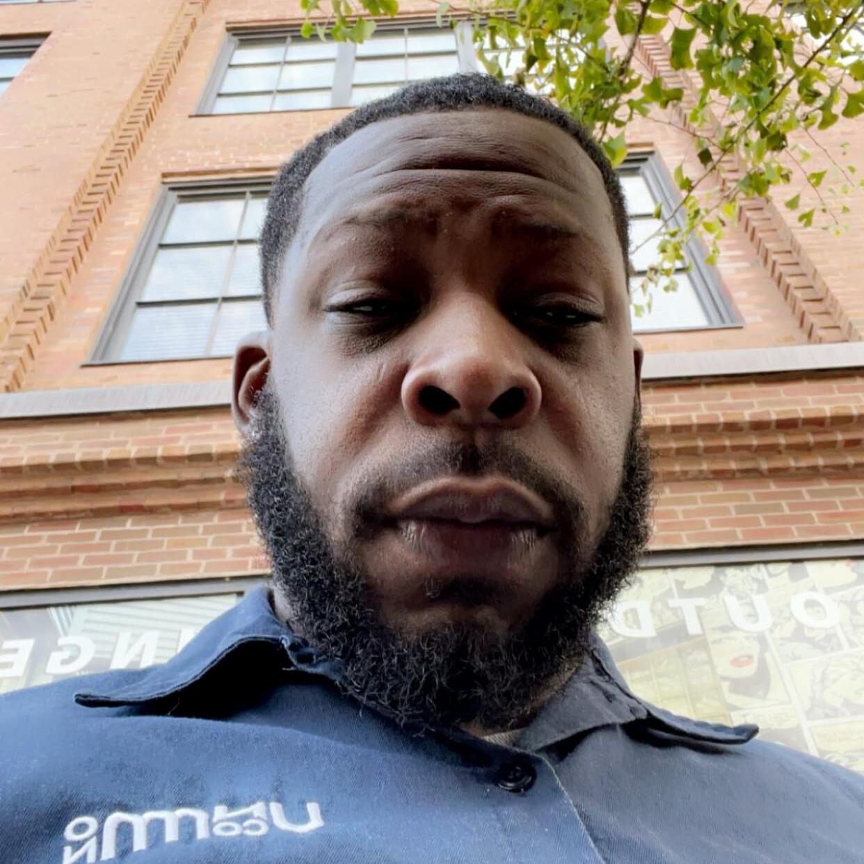 Experienced Chicago Housekeeper Affordable Rates Trustworthy & Reliable