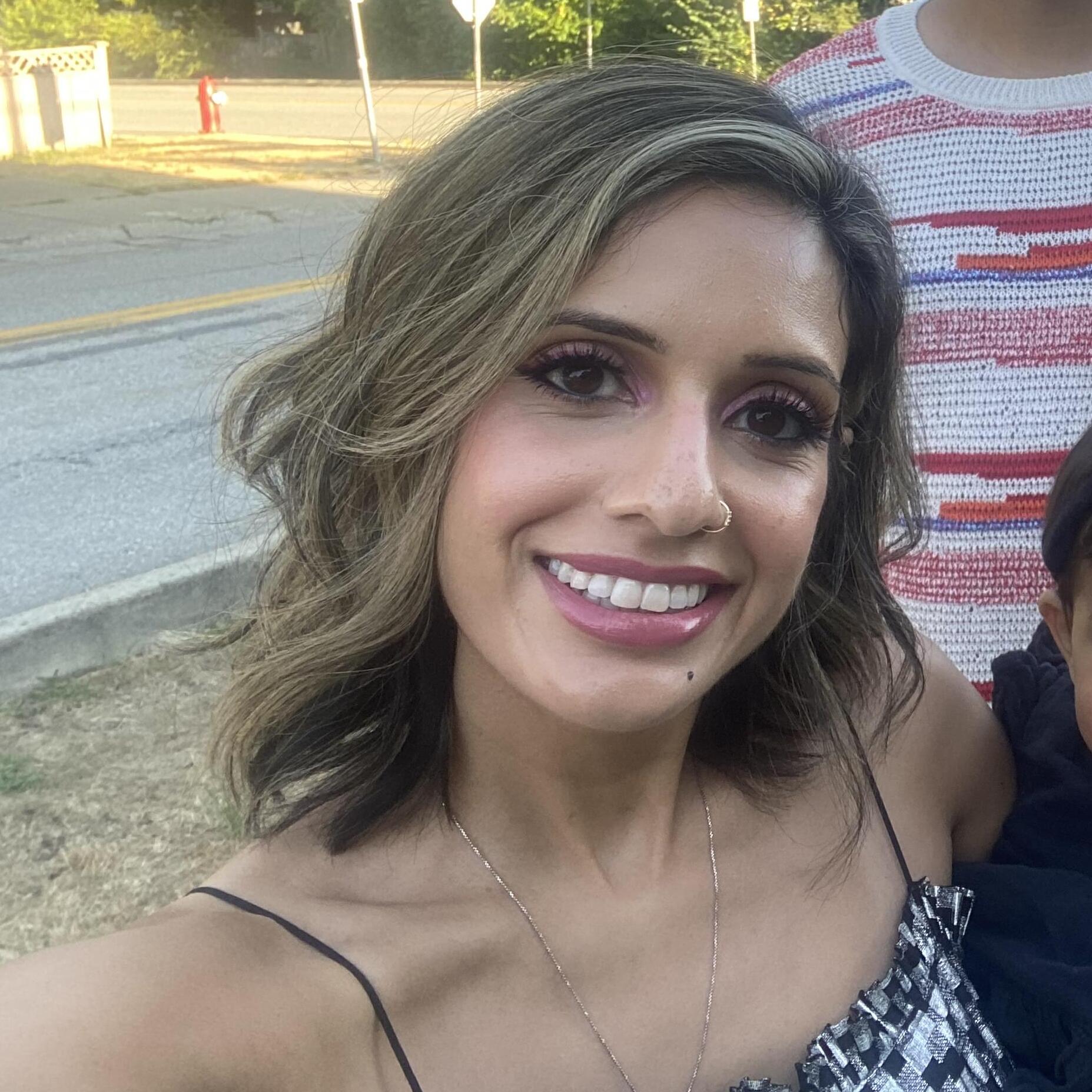 Seeking PartTime Nanny for 1 & 3.5 yr old25/hr Edmonton Family