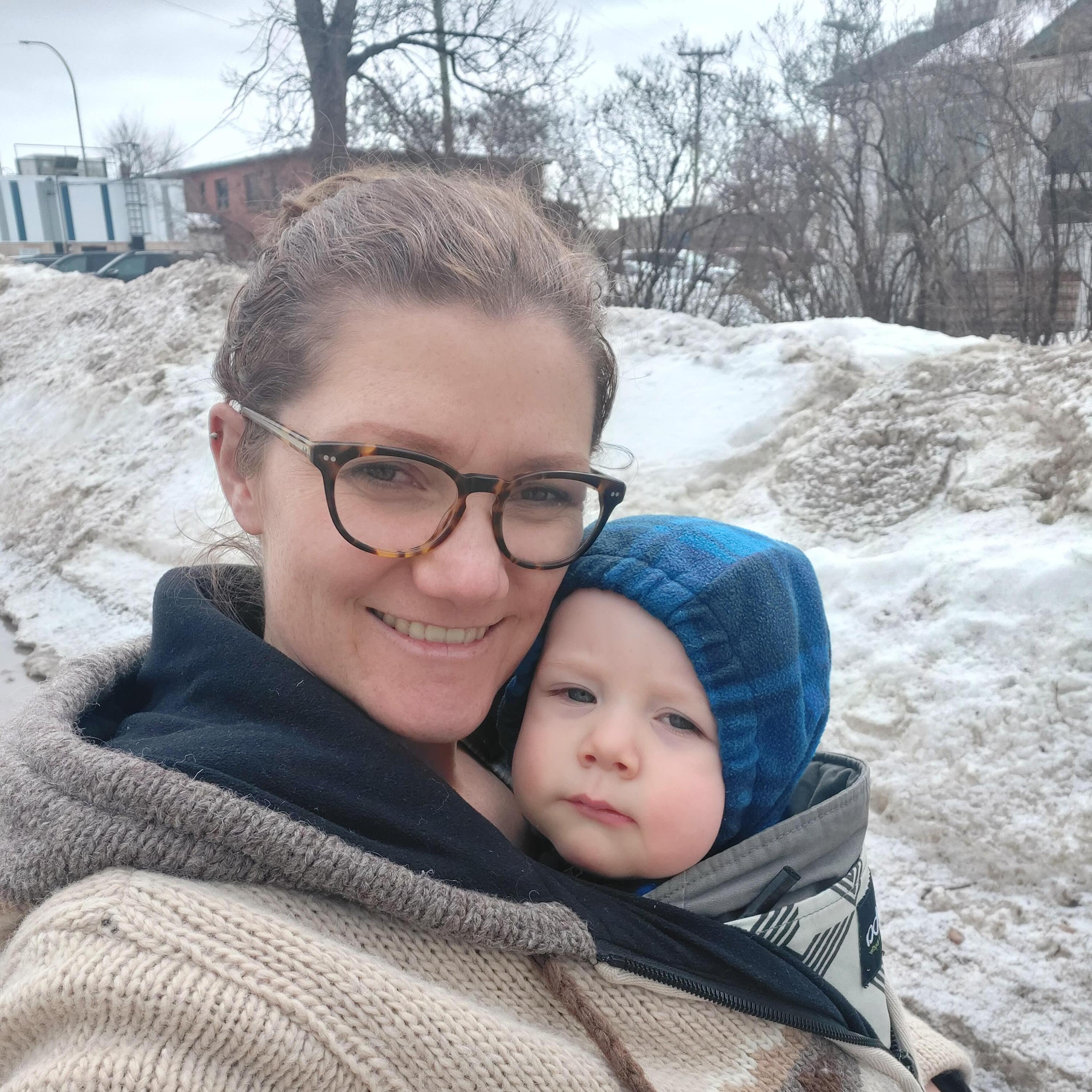 Looking for a part time nanny for 3 kids. Family in Winnipeg, MB