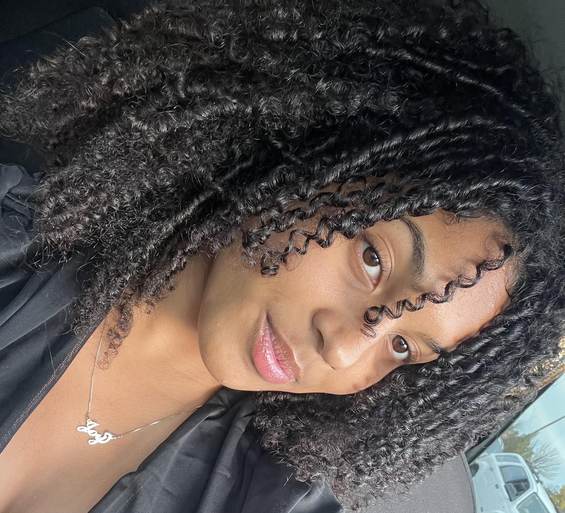 Experienced and Caring Nanny/ babysitter in Hamilton, Ontario