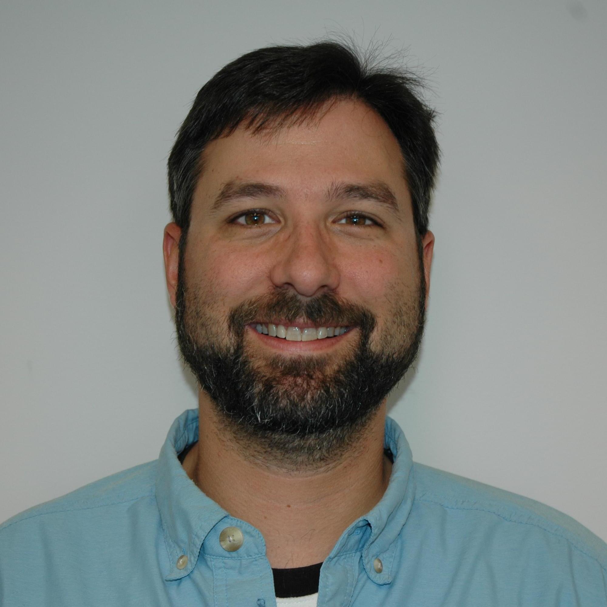 Pet sitter Needed for frequent travelers. Pet Sitter Job in