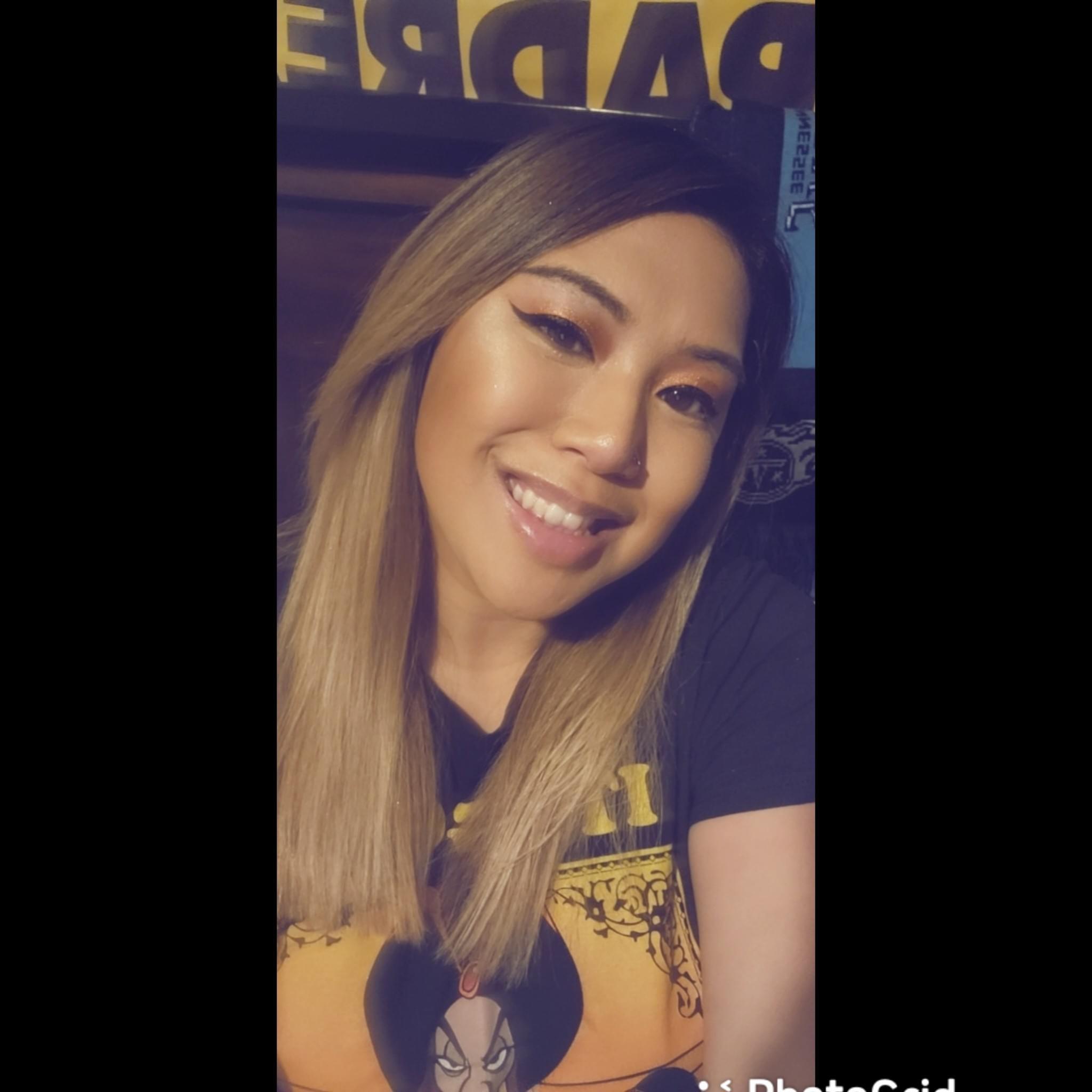 Dedicated Pet Sitter for Hire fun and genuine. Dog Walker, Pet Sitter