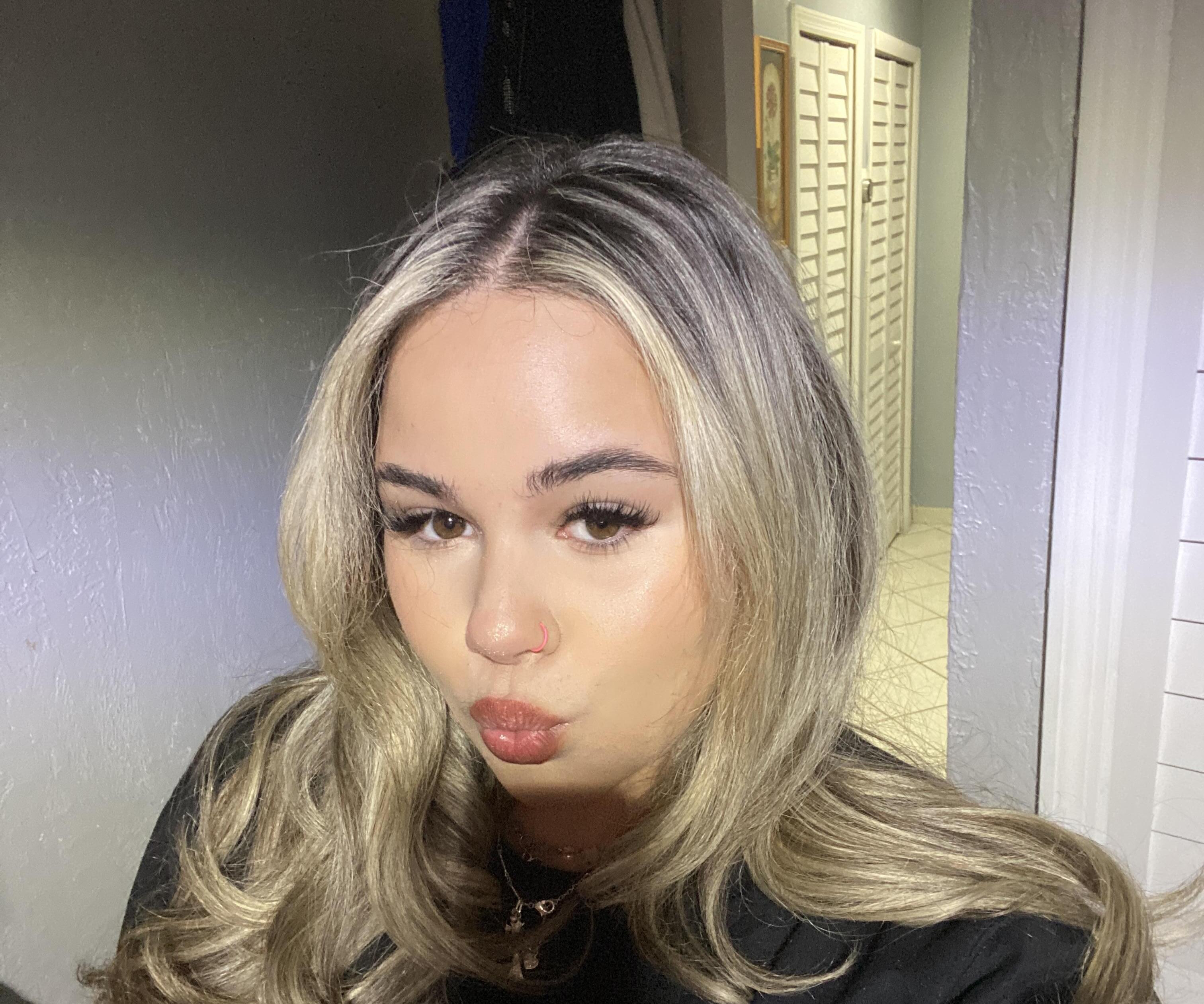 Experienced Miami Pet Sitter Offering Affordable Daily Care