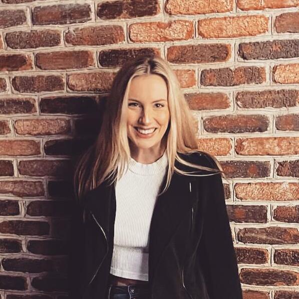 Looking for a FunLoving Sitter in Conover, NC 18/hr Nanny Job in